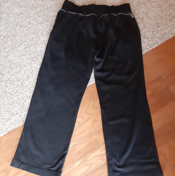 Under Armour Loose Fit Athletic Pants size Large - Picture 11 of 14